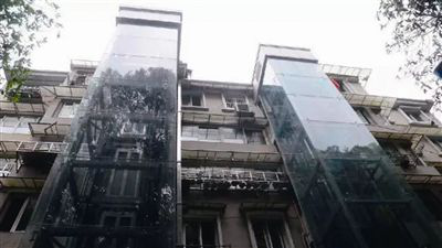 老舊小區(qū)安裝電梯加速，要怎么選擇膠粘模擴底錨栓？